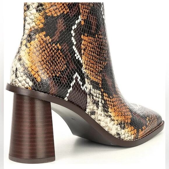 Gibson Latimer Vina Snake Embossed Boots Color: Black/Brown Size 8.5 - Picture 2 of 9